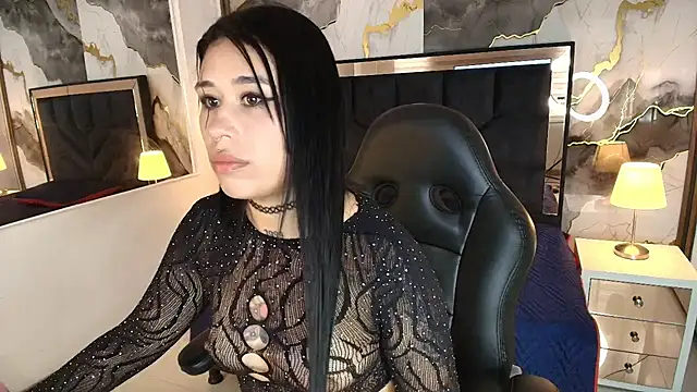 SusanVilla online show from 25, 6, 2026