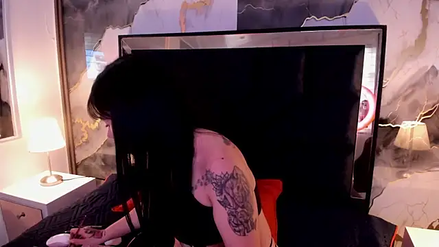 SusanVilla online show from 2, 2, 2026