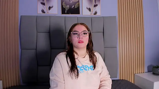 Kandyfrees  online show from 15, 1, 2026