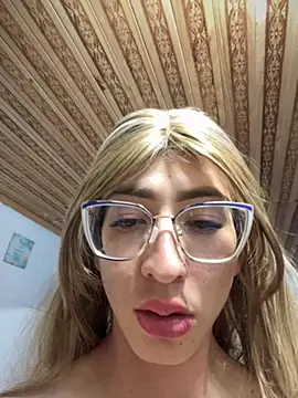 NICOLLE  12 online show from 30, 11, 2025