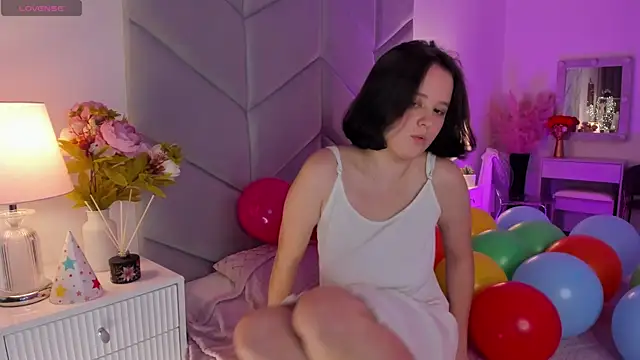 Violet Ferguson online show from 4, 10, 2025