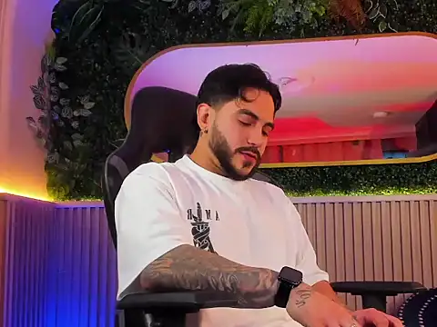 Snapshot of Dante_Dimarco chatting on 12, 11, 2025 Dante Dimarco online show from 12, 11, 2025