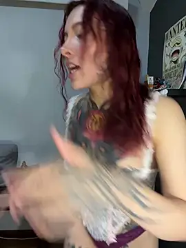 SelenaRouge1 online show from 19, 2, 2026