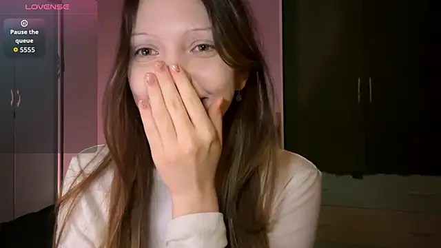 Snapshot of EmiIyKitty chatting on 17, 2, 2026 EmiIyKitty online show from 17, 2, 2026