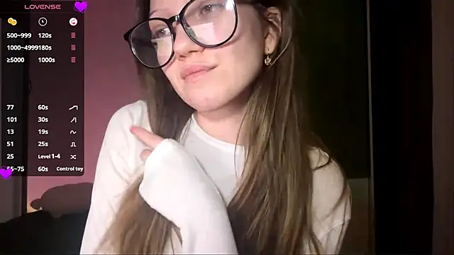 Snapshot of EmiIyKitty chatting on 16, 2, 2026 EmiIyKitty online show from 16, 2, 2026