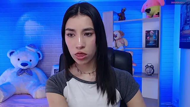 Snapshot of koyuki_san chatting on 28, 10, 2025 koyuki san online show from 28, 10, 2025