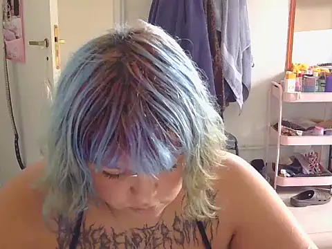 crucifxcked online show from 6, 3, 2026
