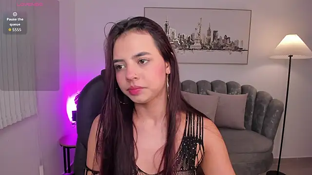 Snapshot of zharaa_fox chatting on 12, 6, 2026 zharaa fox online show from 12, 6, 2026