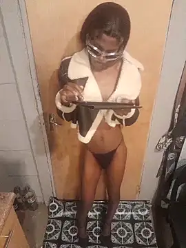 gingergirl67  online show from 2, 10, 2025