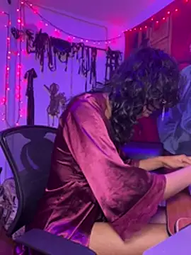 MadamLeRouge online show from 28, 3, 2026