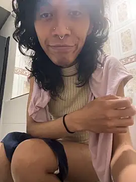 MadamLeRouge online show from 17, 10, 2025