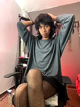 MadamLeRouge online show from 24, 10, 2025