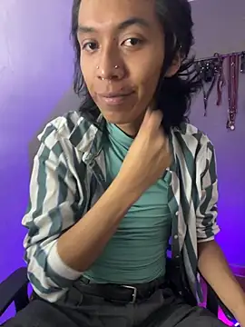 MadamLeRouge online show from 5, 11, 2025