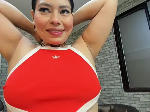 Alisonn Doll online show from 6, 11, 2025