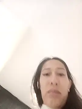 Amelia Rivas online show from 6, 10, 2025