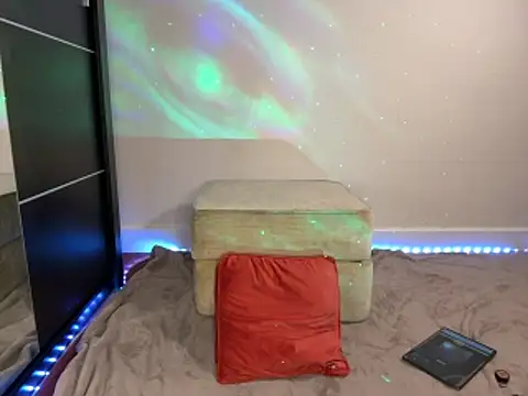 SaraNoir80 online show from 20, 11, 2025