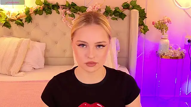 EllyLinn online show from 24, 3, 2026