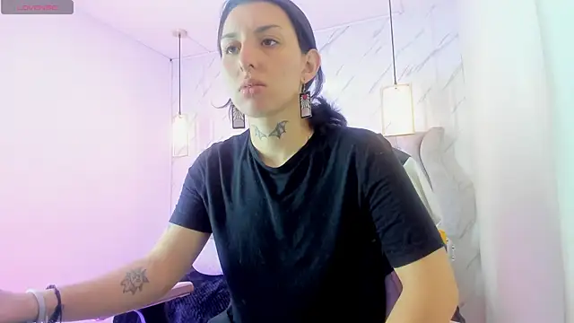 Iris  77 online show from 5, 10, 2025