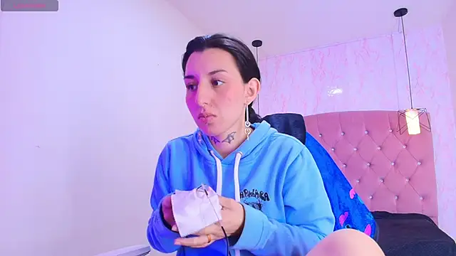 Iris  77 online show from 11, 10, 2025