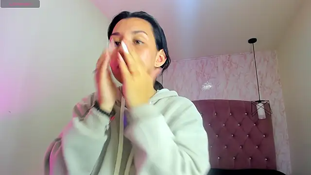 Iris  77 online show from 27, 10, 2025