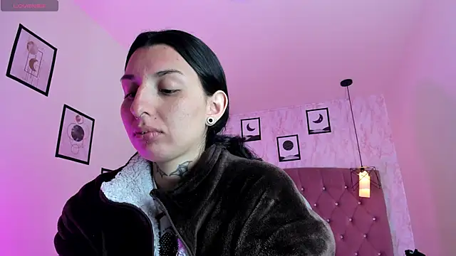 Iris  77 online show from 19, 1, 2026