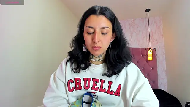 Iris  77 online show from 5, 11, 2025