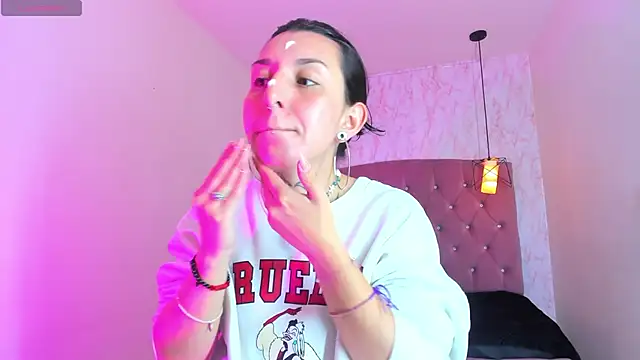 Iris  77 online show from 20, 11, 2025