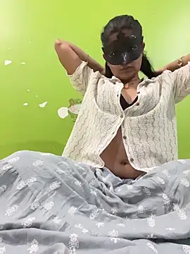 Snapshot of TeluguIshu_teen20 chatting on 21, 2, 2026 TeluguIshu teen20 online show from 21, 2, 2026