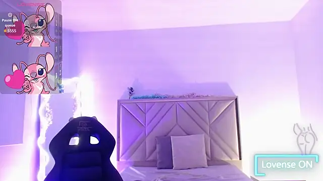 Ixchel tay online show from 3, 12, 2025