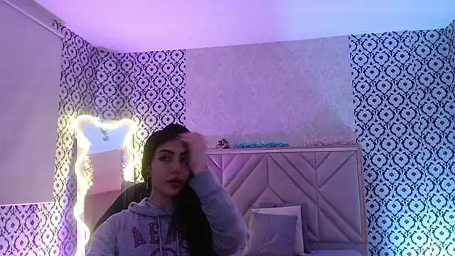 Ixchel tay online show from 8, 1, 2026