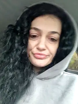 JadeLure online show from 4, 10, 2025