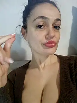 JadeLure online show from 8, 10, 2025