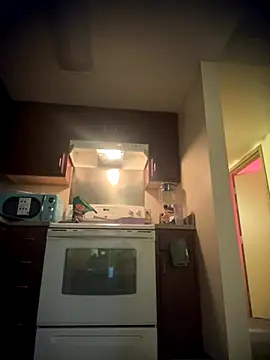 Snapshot of bellacagyal chatting on 20, 11, 2025 bellacagyal online show from 20, 11, 2025