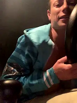 GoldenPussy1329 online show from 16, 10, 2025