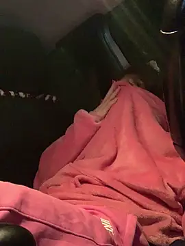 GoldenPussy1329 online show from 15, 11, 2025