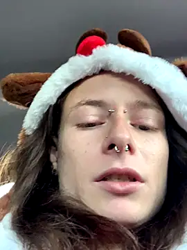 GoldenPussy1329 online show from 16, 11, 2025