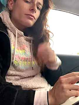 GoldenPussy1329 online show from 27, 10, 2025