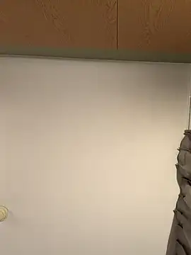 GoldenPussy1329 online show from 7, 1, 2026