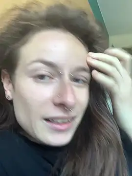 GoldenPussy1329 online show from 29, 3, 2026