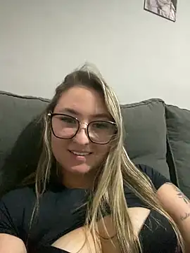 Snapshot of alegata27 chatting on 23, 4, 2026 alegata27 online show from 23, 4, 2026