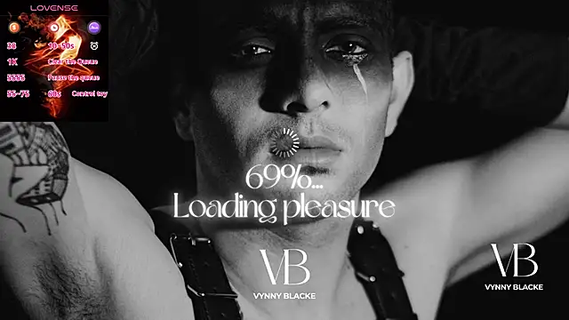 Snapshot of VynnyBlacke_ chatting on 30, 10, 2025 VynnyBlacke online show from 30, 10, 2025