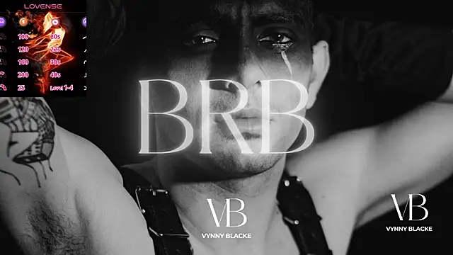 Snapshot of VynnyBlacke_ chatting on 10, 11, 2025 VynnyBlacke online show from 10, 11, 2025