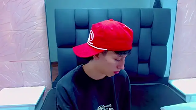 thaigo twink38 online show from 14, 1, 2026