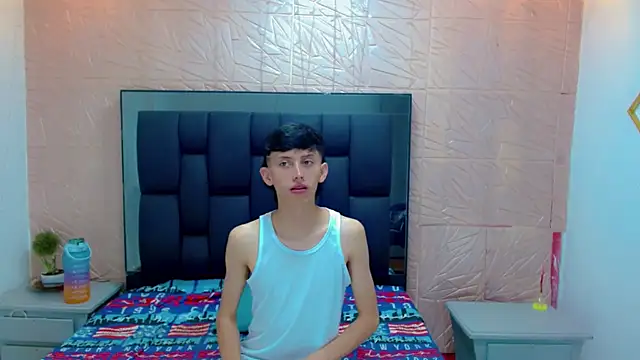 thaigo twink38 online show from 25, 10, 2025