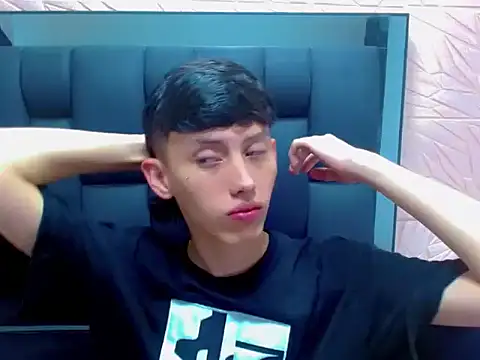 thaigo twink38 online show from 20, 12, 2025