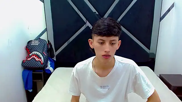 thaigo twink38 online show from 14, 11, 2025