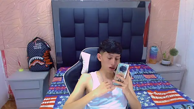 thaigo twink38 online show from 18, 10, 2025