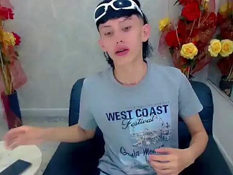 thaigo twink38 online show from 7, 10, 2025