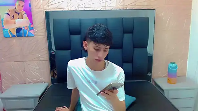 thaigo twink38 online show from 13, 11, 2025