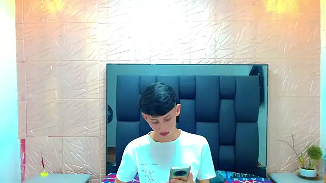 thaigo twink38 online show from 24, 10, 2025